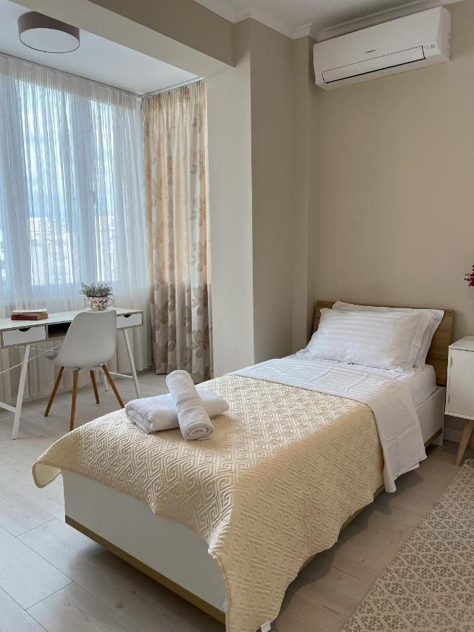 Grand New Bazaar Apartment Tirana Exterior foto