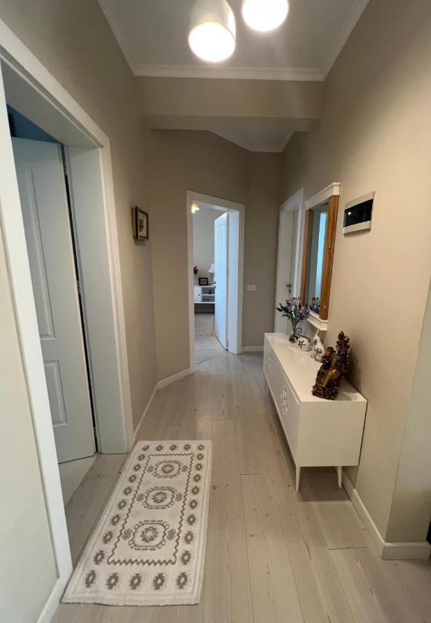 Grand New Bazaar Apartment Tirana Exterior foto