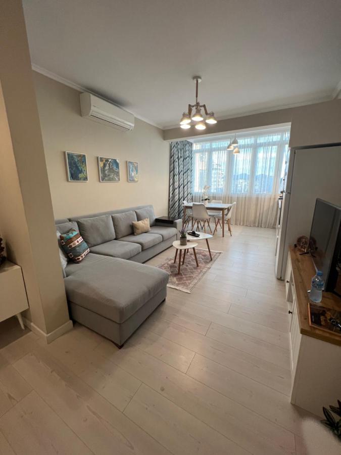 Grand New Bazaar Apartment Tirana Exterior foto