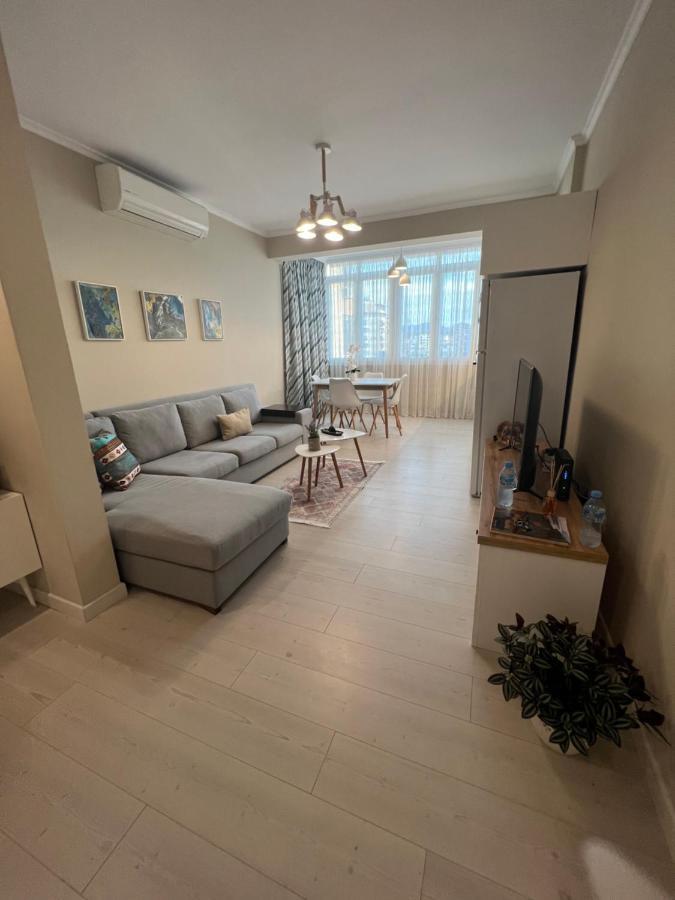 Grand New Bazaar Apartment Tirana Exterior foto